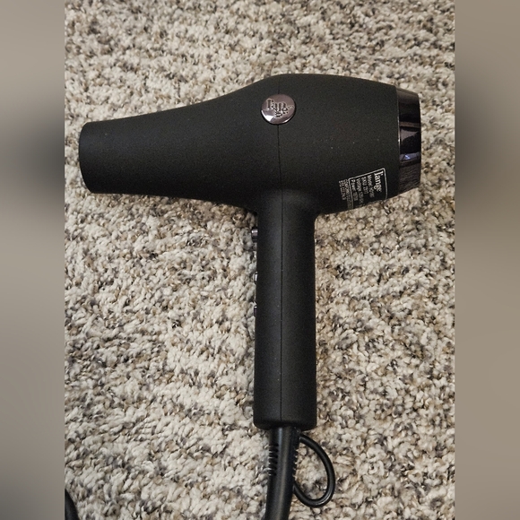 Matte Black L'ange Blowdryer - Picture 7 of 13